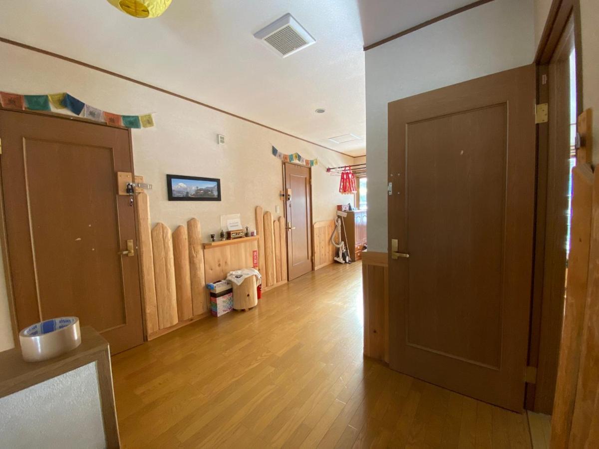 Azumino Backpackers 山の風 Hotel Matsukawa Buitenkant foto