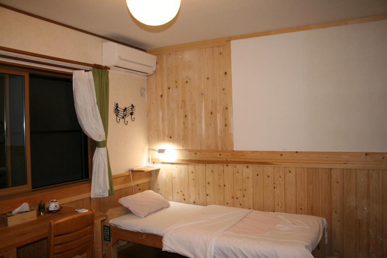 Azumino Backpackers 山の風 Hotel Matsukawa Buitenkant foto