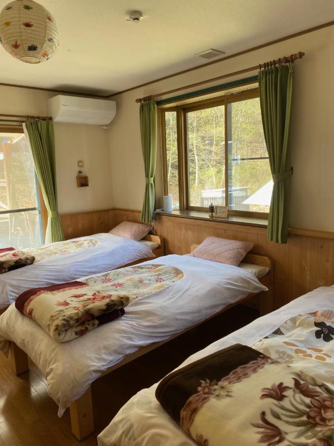 Azumino Backpackers 山の風 Hotel Matsukawa Buitenkant foto