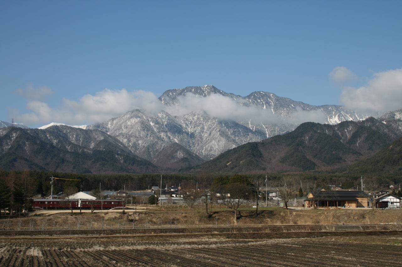 Azumino Backpackers 山の風 Hotel Matsukawa Buitenkant foto