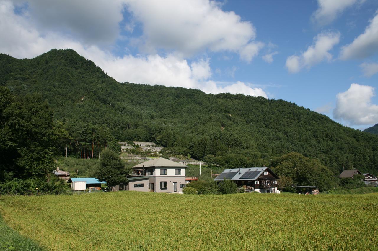 Azumino Backpackers 山の風 Hotel Matsukawa Buitenkant foto